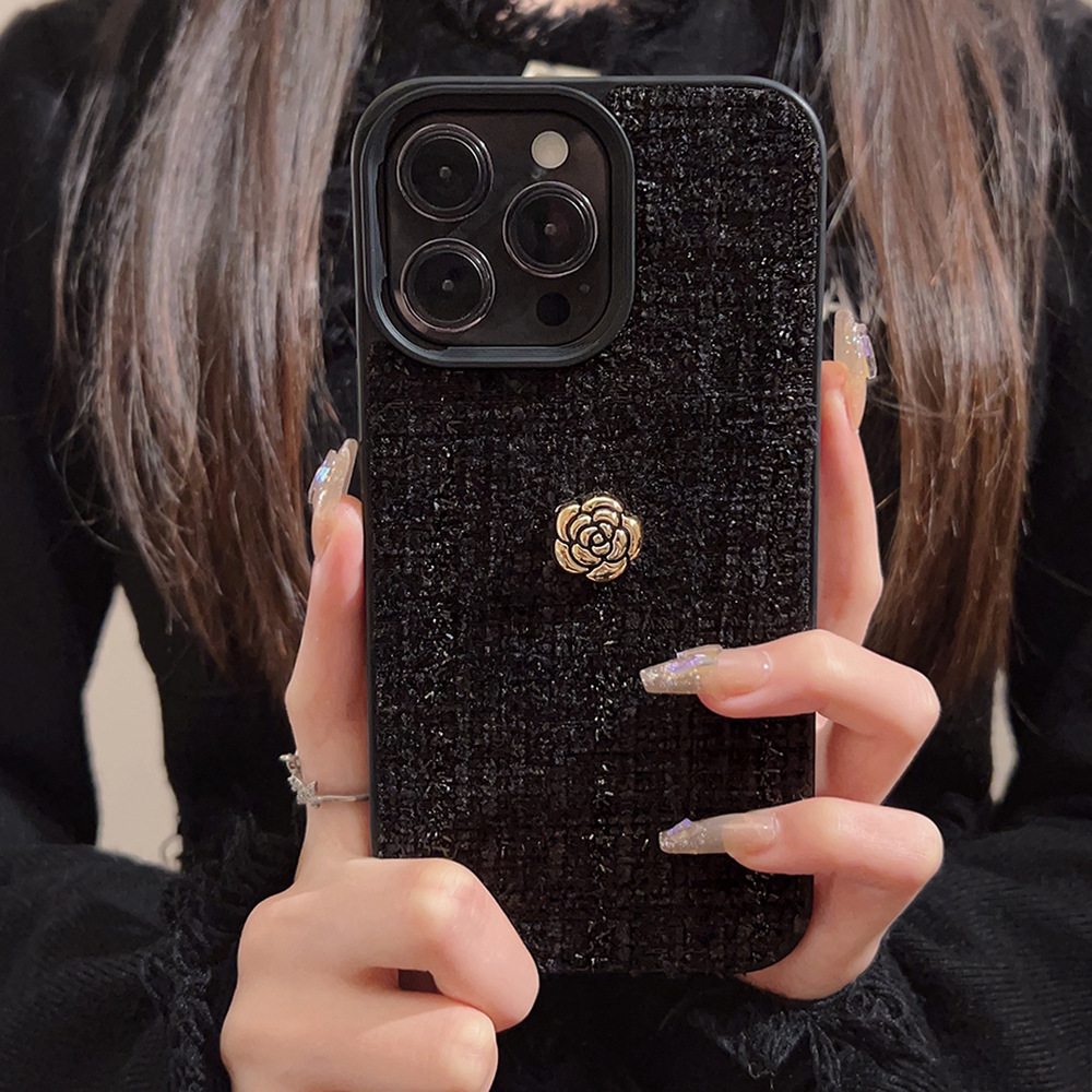 Luxury 3D Golden Camellia Flow - Phone Accessories List ulasan dan harga